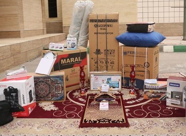 اهدای یک هزار مجموعه جهیزیه به نوعروسان نیازمند خوزستان اهدای یک هزار مجموعه جهیزیه به نوعروسان نیازمند خوزستان