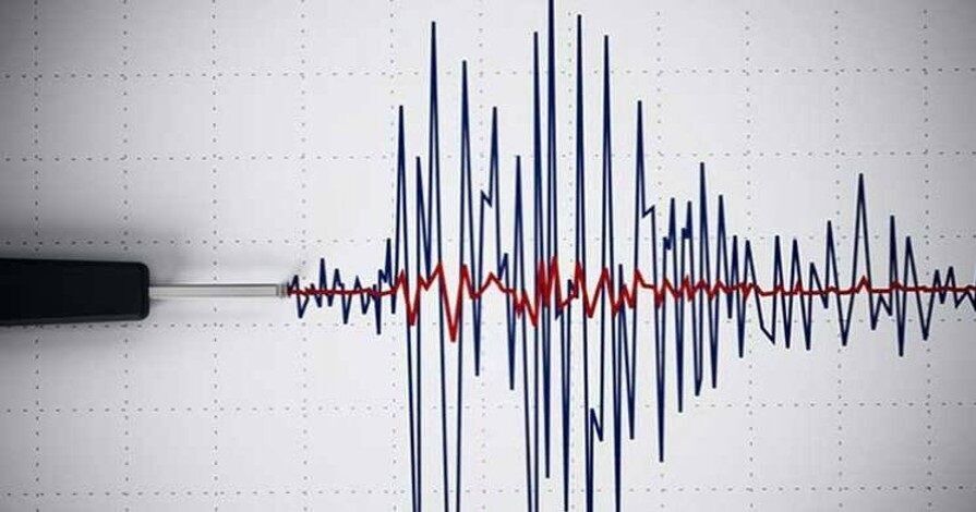 زمین لرزه دقایقی قبل بندرعباس را لرزاند
