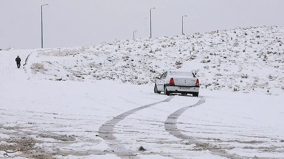 ارتفاع برف در روستای آبچور بجنورد به ۱۸ سامتیمتر رسید ارتفاع برف در روستای آبچور بجنورد به ۱۸ سامتیمتر رسید
