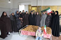سومین کاروان عشق و همدلی مردم تربت‌حیدریه در راه مناطق جنگ‌زده