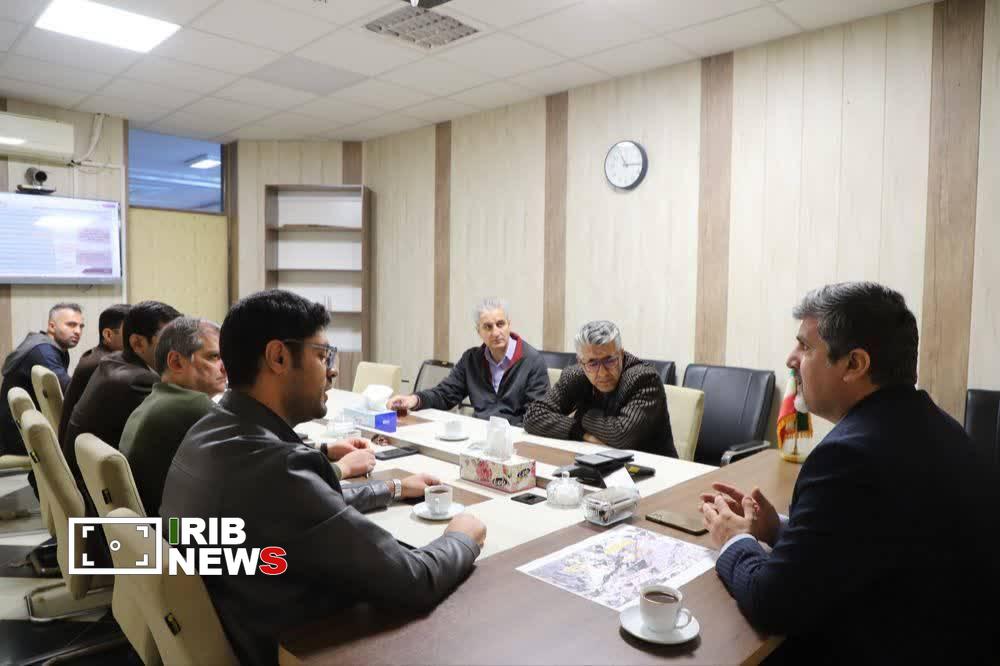 بررسی چالش‌ها و برنامه‌های توسعه شهرک‌های صنعتی کردستان