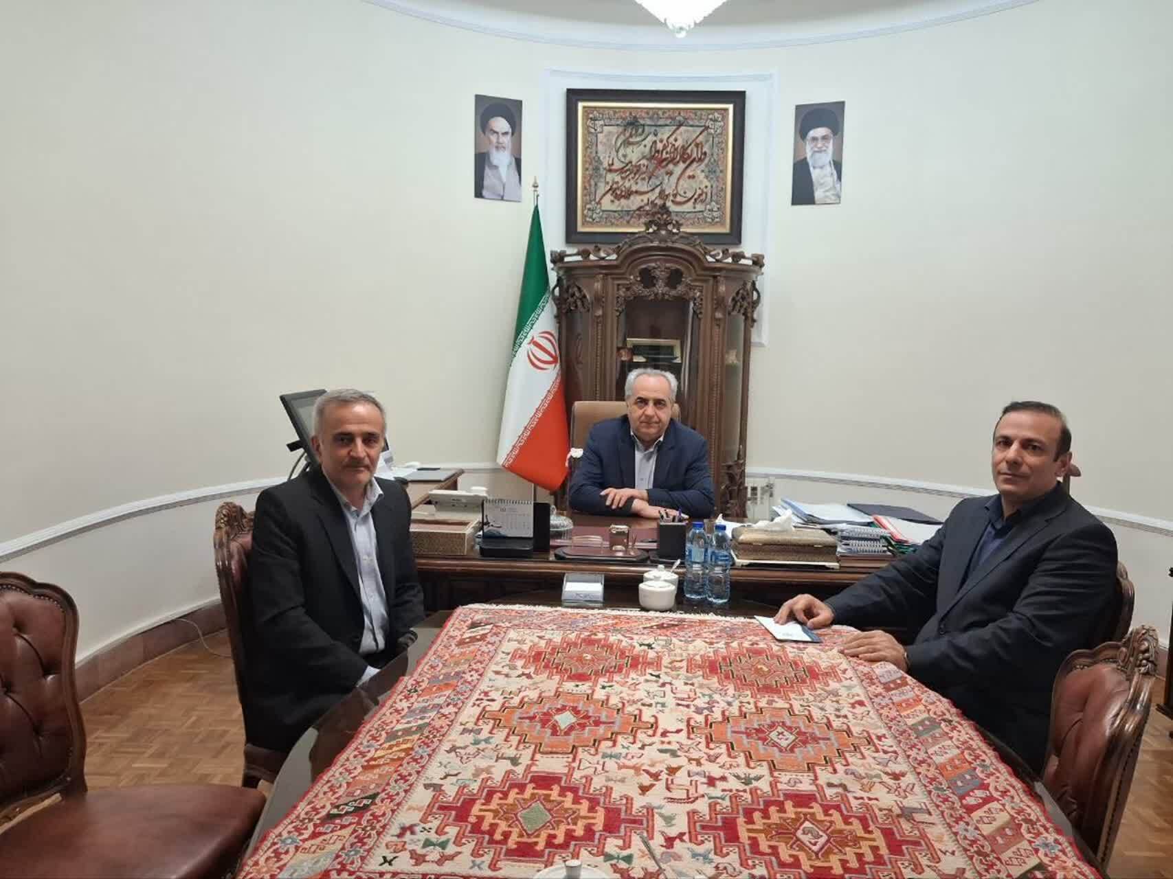 تاکید استاندار بر لزوم توسعه دانشگاه فرهنگیان آذربایجان شرقی