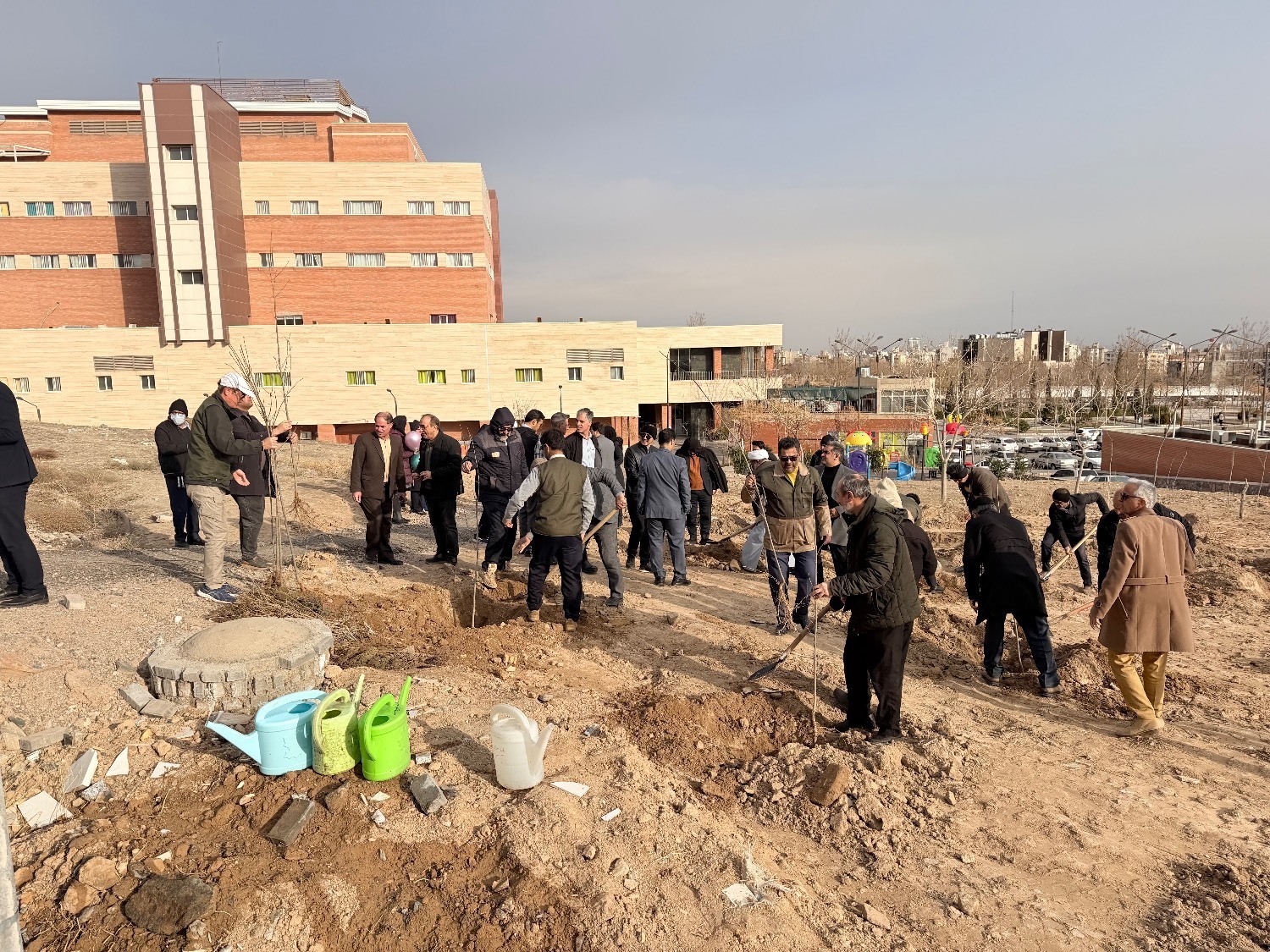 نامگذاری آزمایشگاه بیمارستان کودکان اکبر به نام مدرسه شجره طیبه میناب