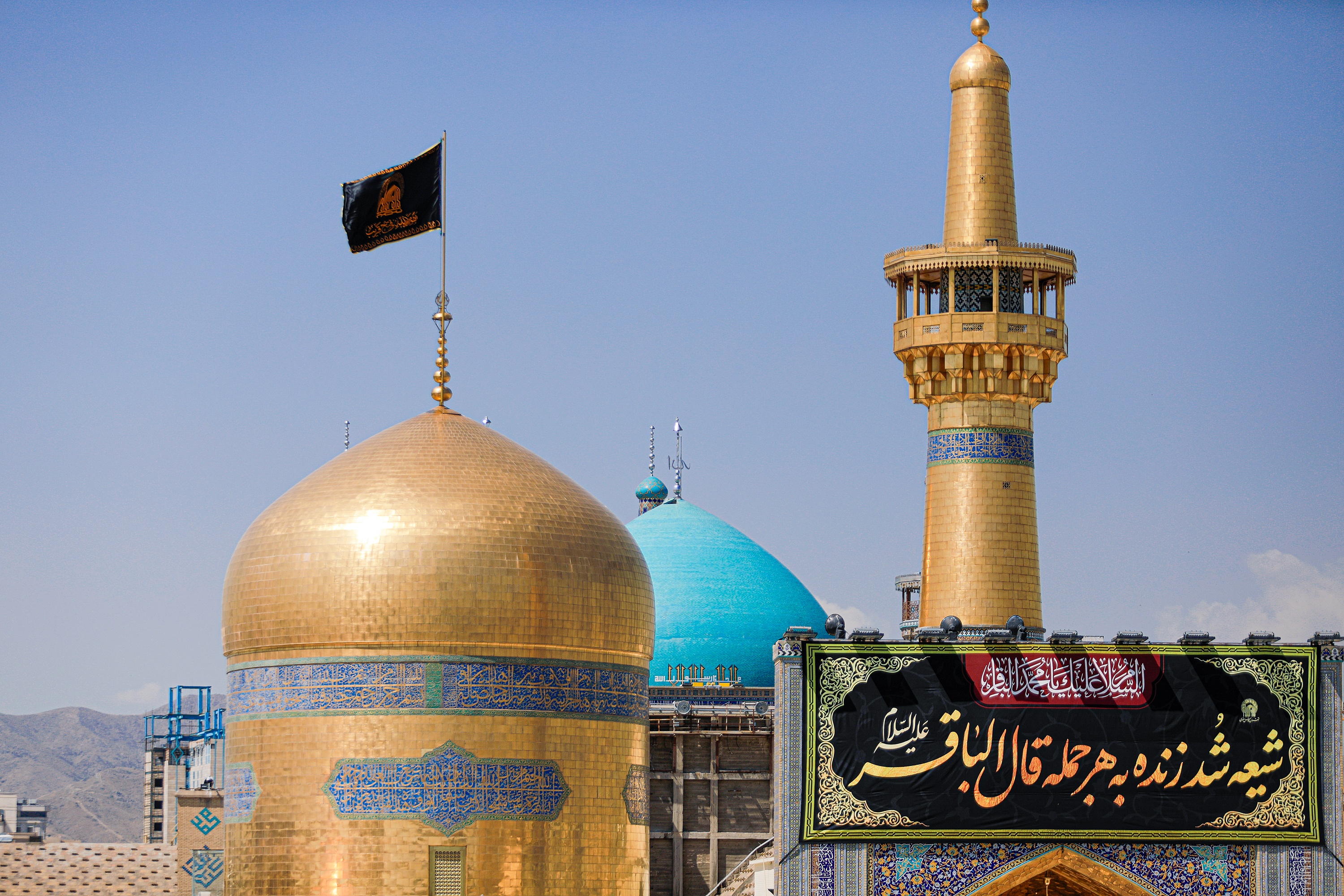 اعلام برنامه‌های حرم رضوی در سالروز شهادت باقرالعلوم(ع)