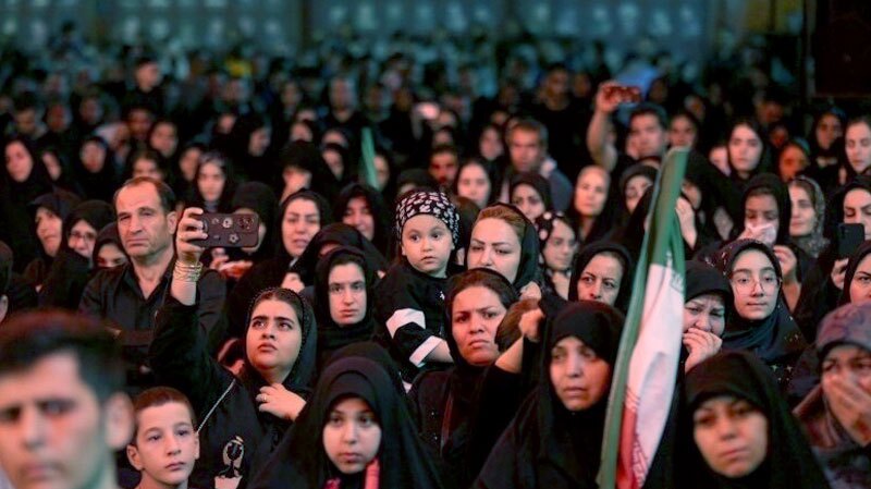 نخستین شب مراسم عزاداری محرم در جوار محل عروج ملکوتی قائد شهید انقلاب