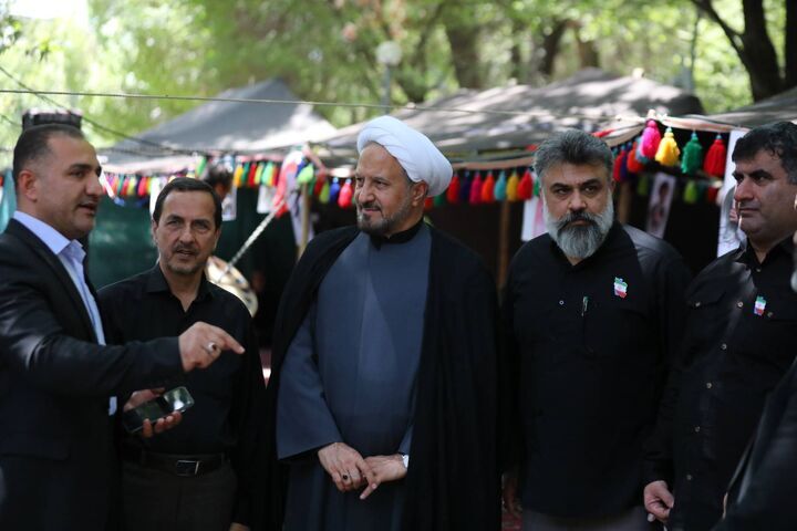 حضور رئیس ستاد هماهنگی کانون های فرهنگی هنری مساجد کشور در خیمه گاه عزاداری« شهدای زاگرس» حضور رئیس ستاد هماهنگی کانون های فرهنگی هنری مساجد کشور در خیمه گاه عزاداری« شهدای زاگرس»
